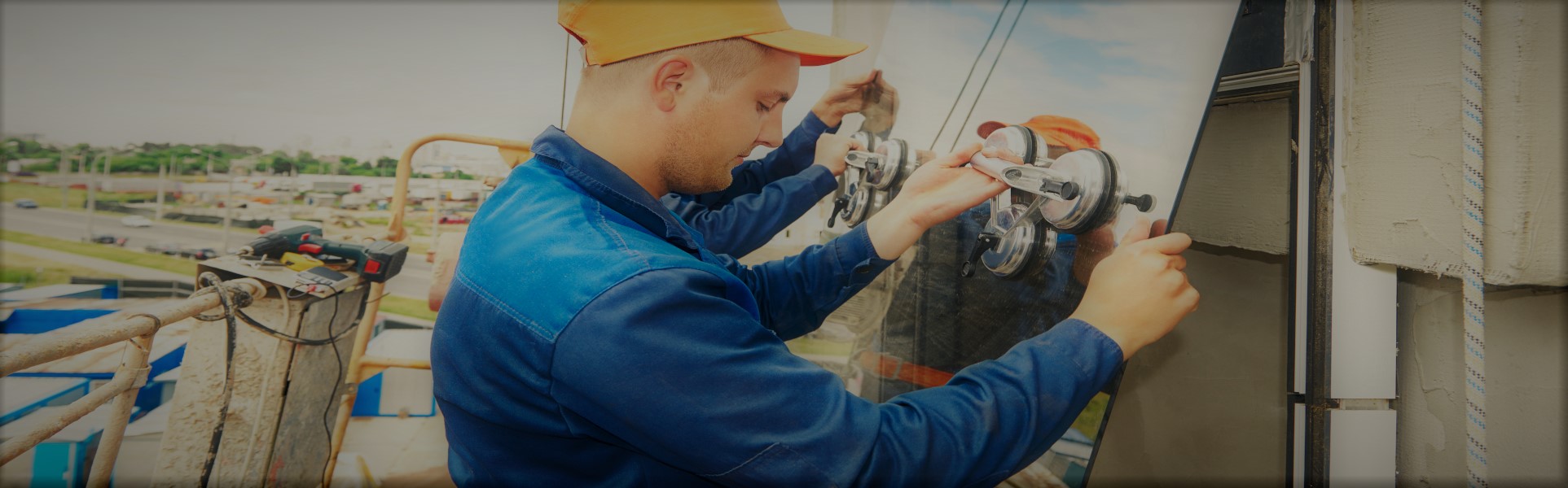 Slider, Safety Glass Installation Rush Green | Toughened & Laminated Glass